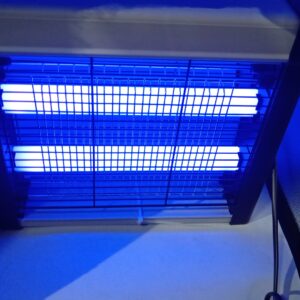 ¡Protege tu Hogar con el Mejor Mata Mosquitos Eléctrico Luz UV en Ecuador!